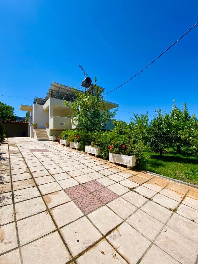 Villa Irini Patsídhes Eksteriør bilde